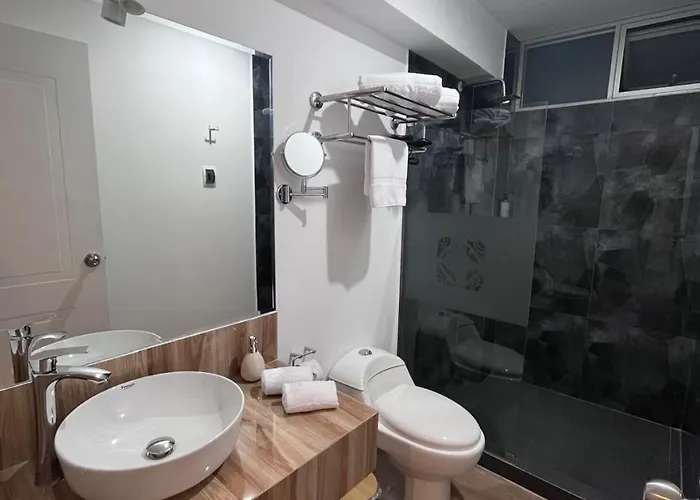 Hanaqua Hotel 3*