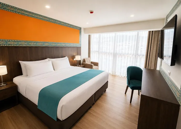 Hanaqua Hotel 3*